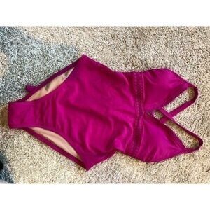 Kona Sol Women’s Pink Cross Strap One Piece SwimSuit Size S